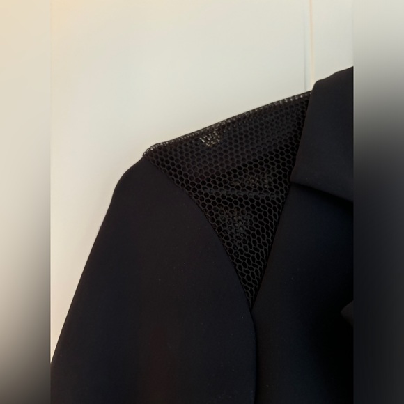 AELLA Los Angeles tailored black blazer, hook & eye closure, mesh shoulders sz M - Picture 8 of 11